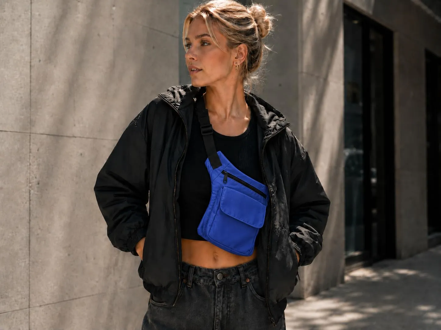 Borsa a marsupio leggera unisex con scomparto centrale e 2 tasche - Tracolla incrociata - Stile hippie - Per viaggio e uso quotidiano, Blu - immagine 4