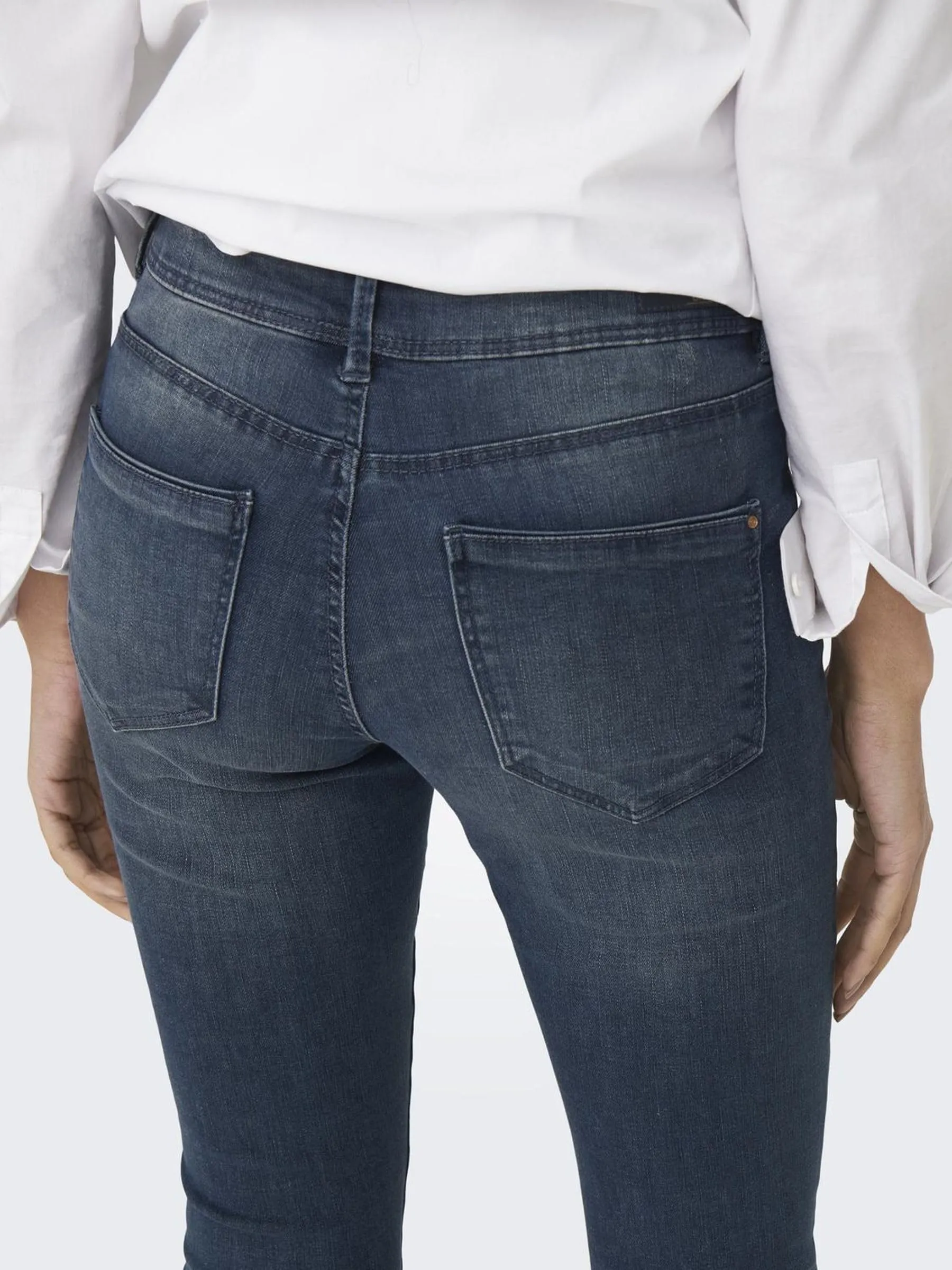 ONLY Onlwauw Life Mid SK DNM Bj777 Noos, Jeans Donna, Blue Black Denim/Detail:bj777, M / 32L - immagine 8
