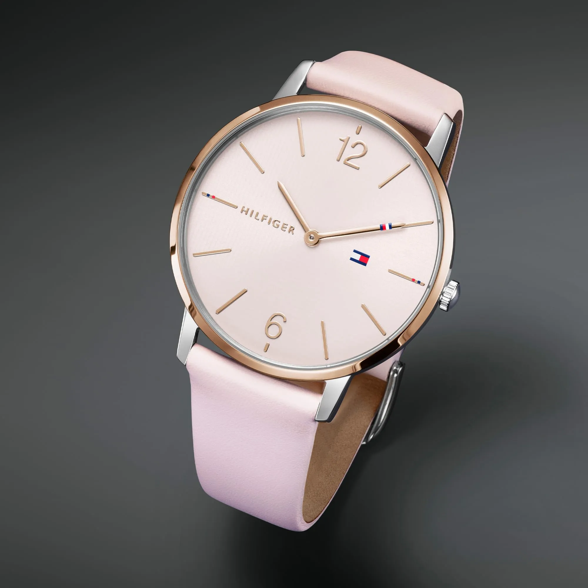 Tommy Hilfiger Orologio Analogico al Quarzo da Donna - Bracciale in Pelle Rosa, Quadrante Rosa Sole, Cassa da 41 mm, Resistente all'Acqua 3ATM - 1781973 - immagine 2