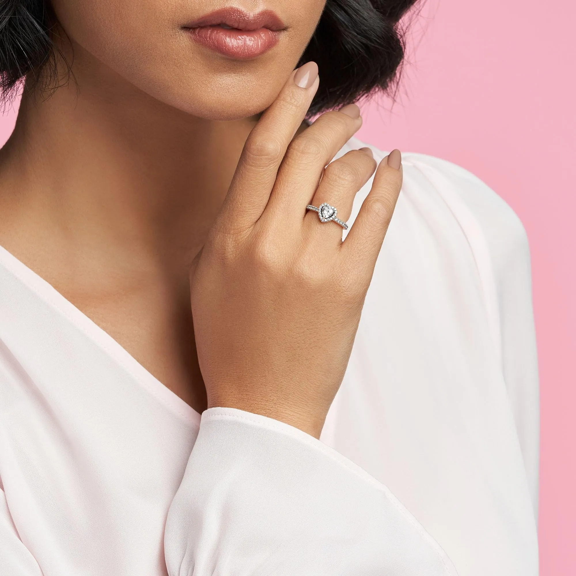 PANDORA Timeless Anello con cuore in rilievo in argento Sterling con zirconia cubica trasparente, 52 - immagine 2