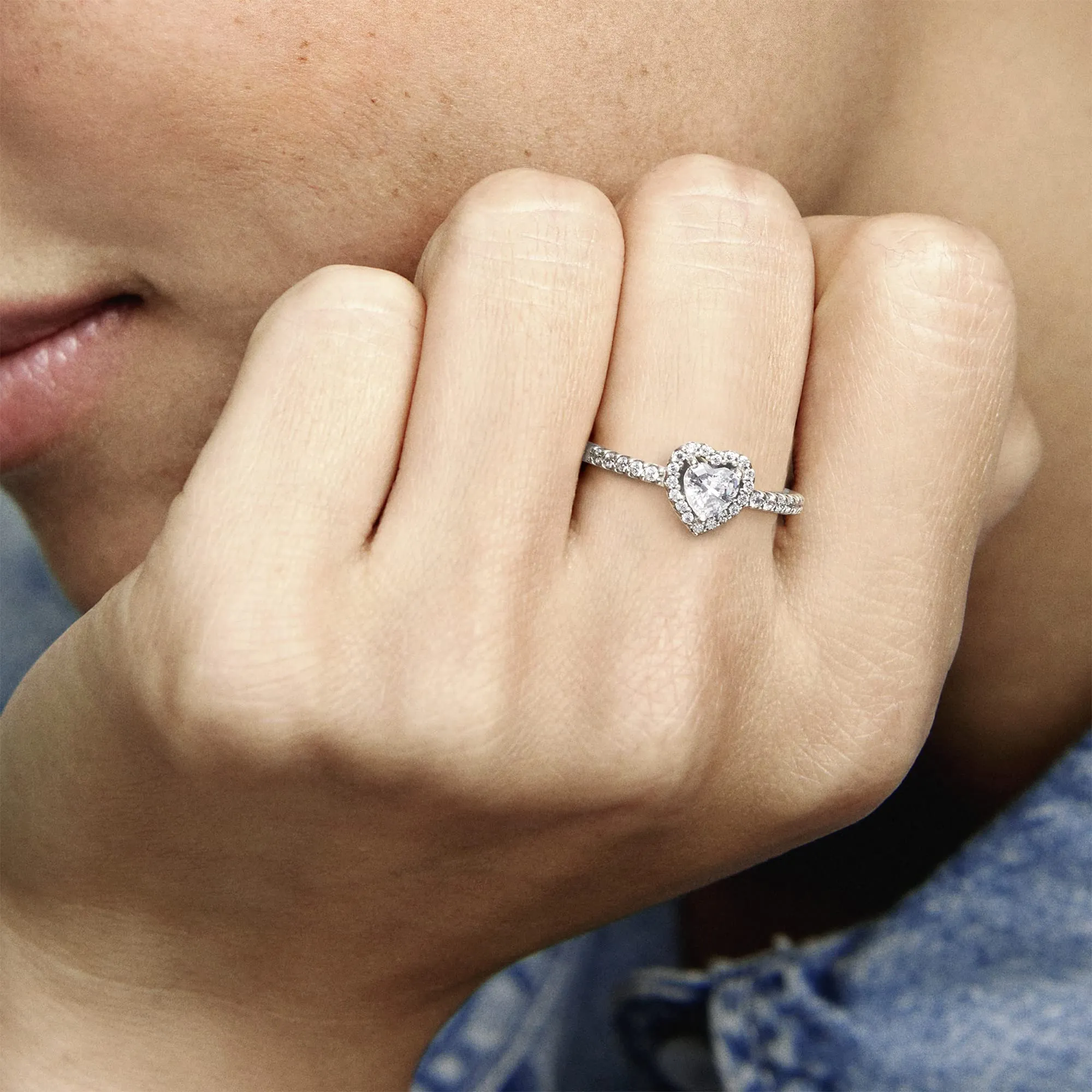 PANDORA Timeless Anello con cuore in rilievo in argento Sterling con zirconia cubica trasparente, 52 - immagine 9