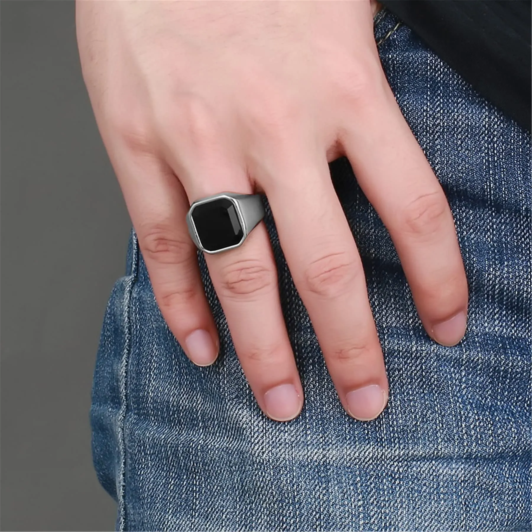 JewelryWe Anello Grande da Uomo/Donna, con Pietra, in Acciaio Inossidabile, Colore Oro/Argento/Nero - immagine 3