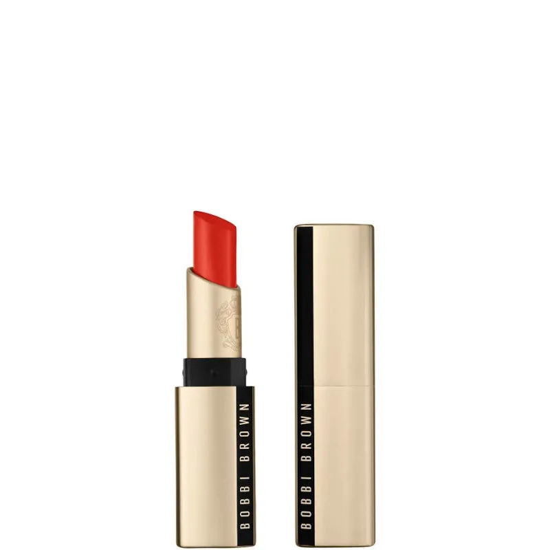 Bobbi Brown Luxe Matte Lipstick - N 825 Traffic Stopper
