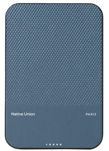 Native Union Classic Power Bank magnetico Qi2 5000 mAh USB-C colore Blu Navy
