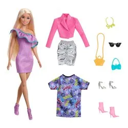 Set bambola con 3 outfit completi BARBIE HYT61