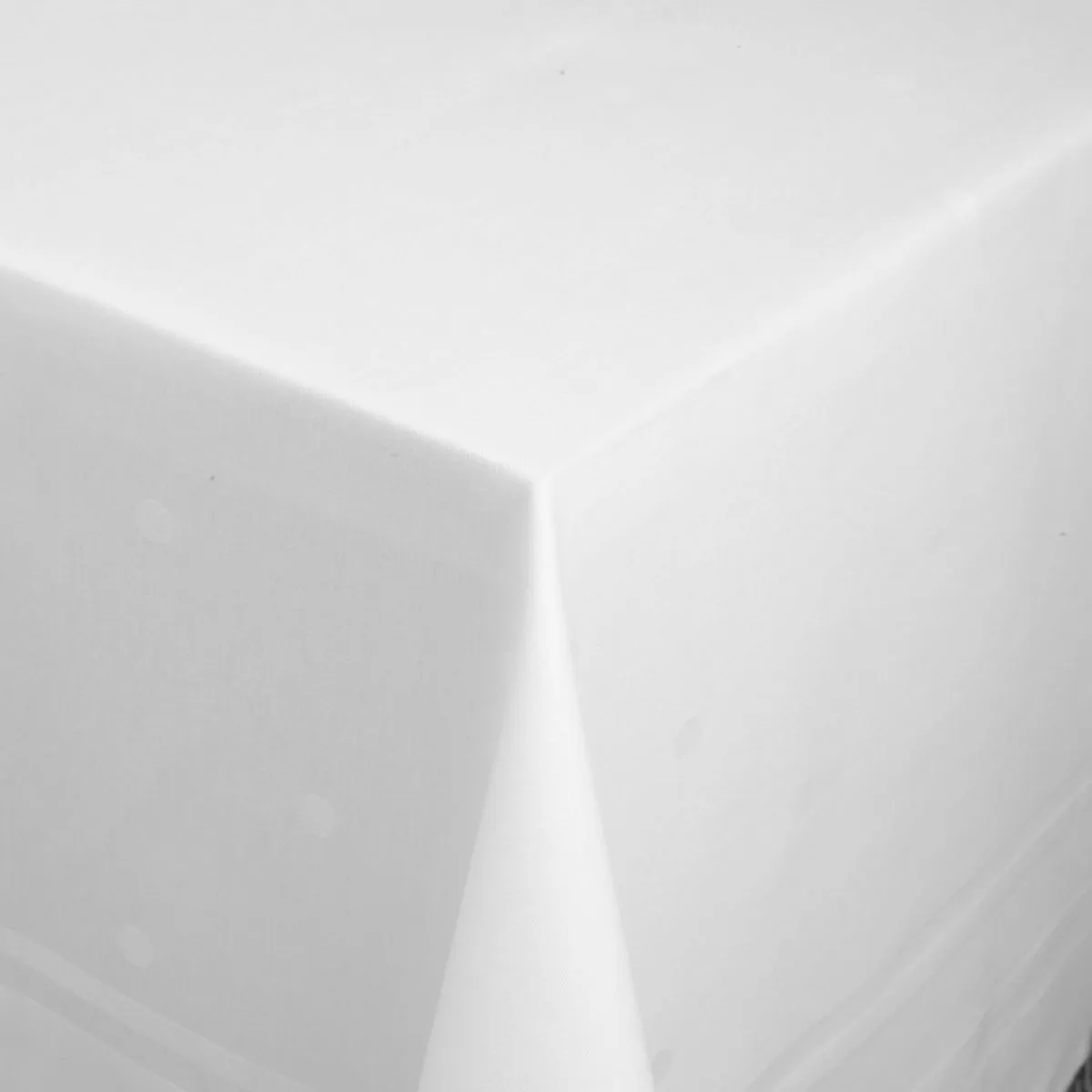 ERWIN M. Tovaglia Zaffiro; 130x170 cm (LxL); bianco; rettangolare