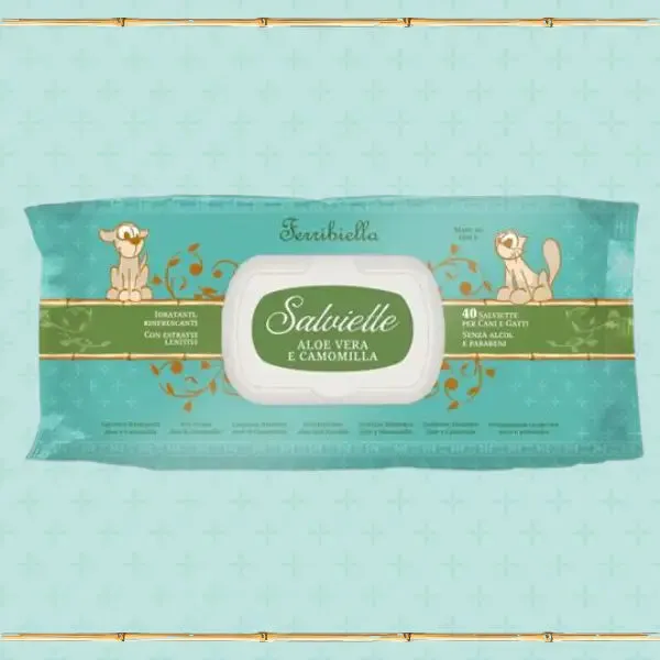 Salviette detergenti umidificate funzionali per cani e gatti Ferribiella Aloe vera e camomilla