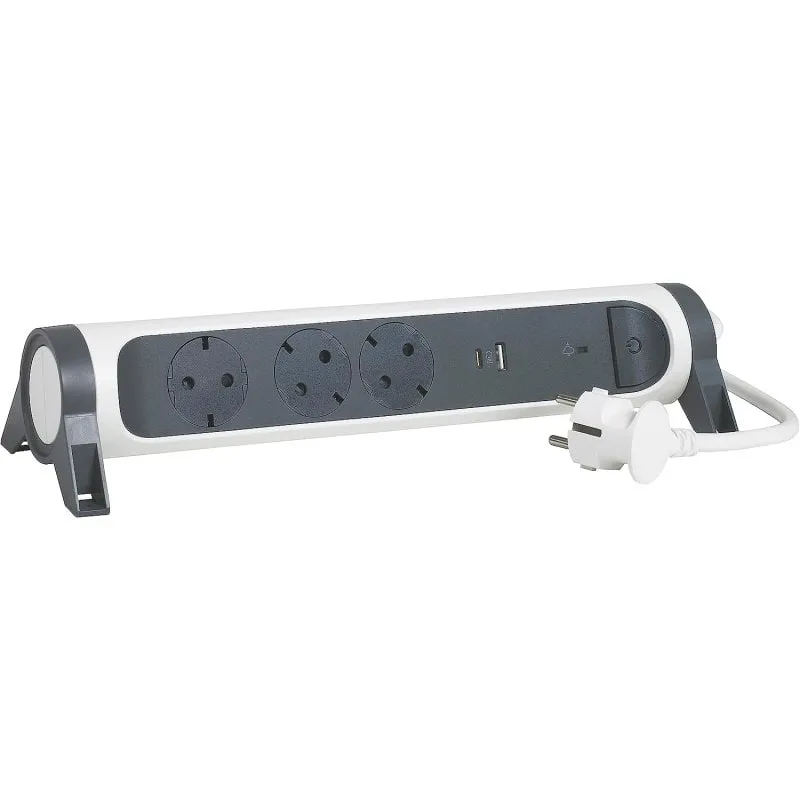 Legrand Multipresa con Protezione 3x Schuko 2P+T/USB-A/USB-C 1,5m Bianco/Nero