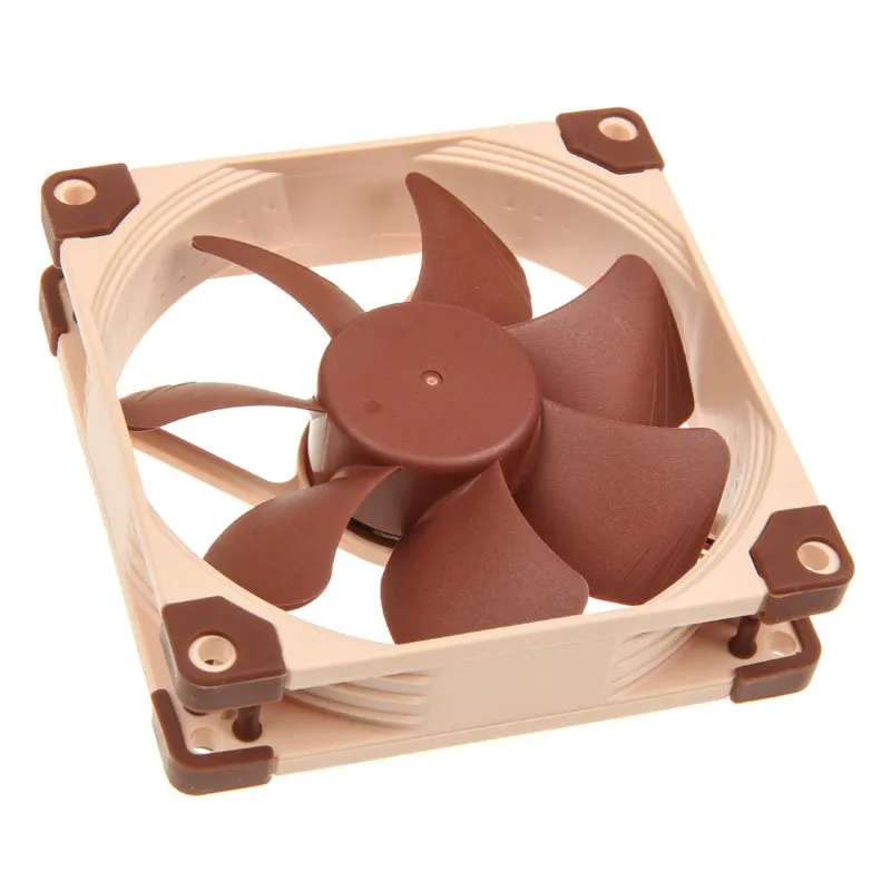 Ventola supplementare Noctua NF-A9 FLX da 92 mm a 1650 giri/min con adattatori antivibrazioni e bassa rumorosità