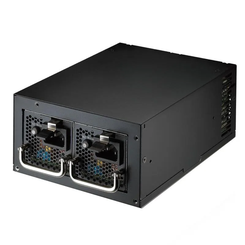 Fonte di Alimentazione FSP Twins PRO 900W Certificazione 80 PLUS Gold Redundante