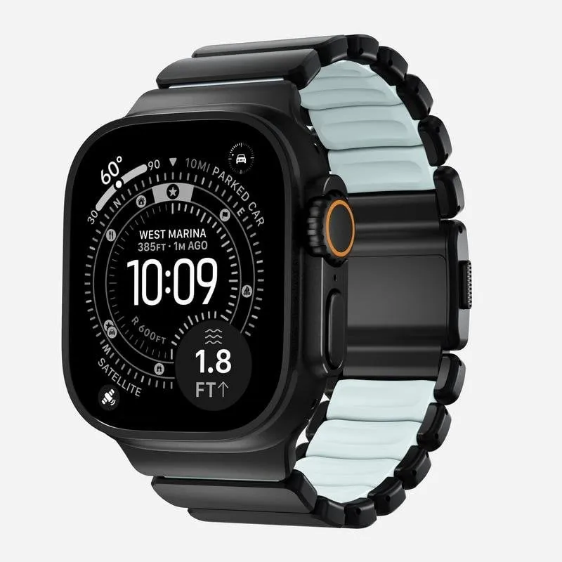 Cinturino Nomad Stratos Titanio Nero 49mm Icy Blue Glow per Apple Watch