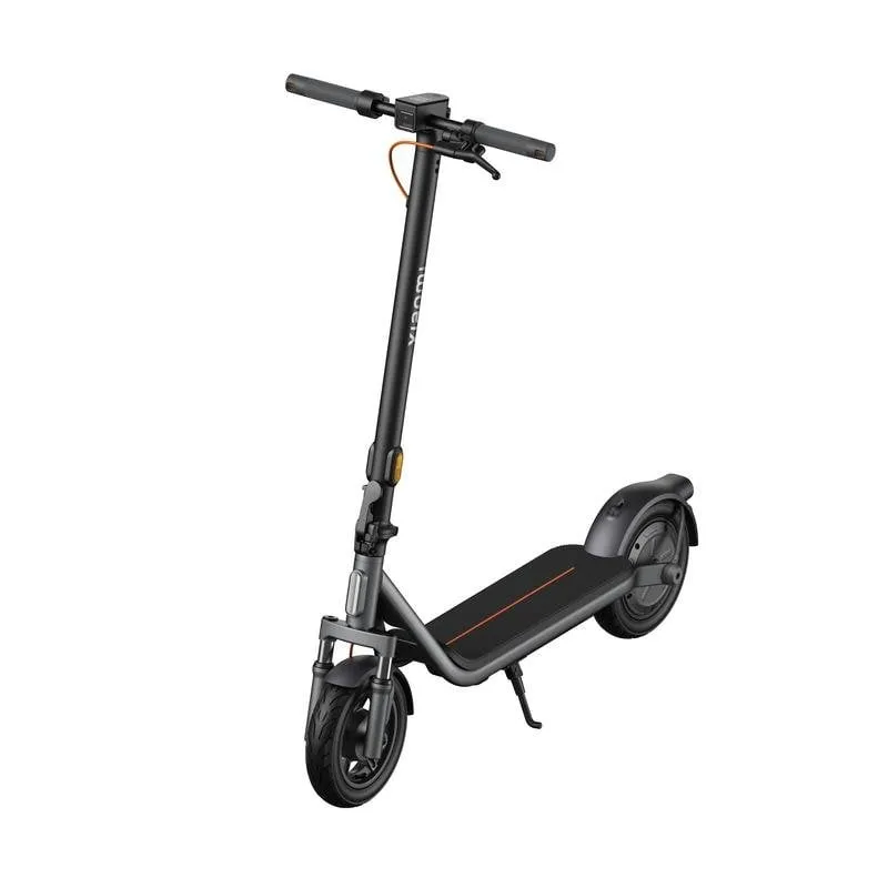 Monopattino elettrico Xiaomi Scooter 6 Lite 300W Autonomia 25km Ruote 10" Nero
