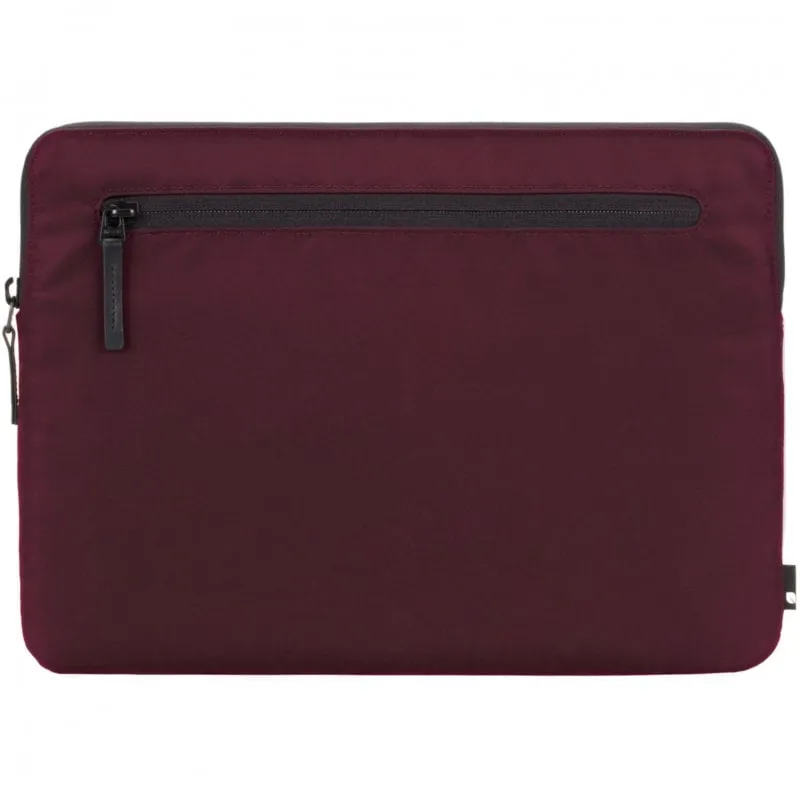 Custodia Incase Flight in nylon bordeaux per MacBook Pro/Air Retina 13" 2019