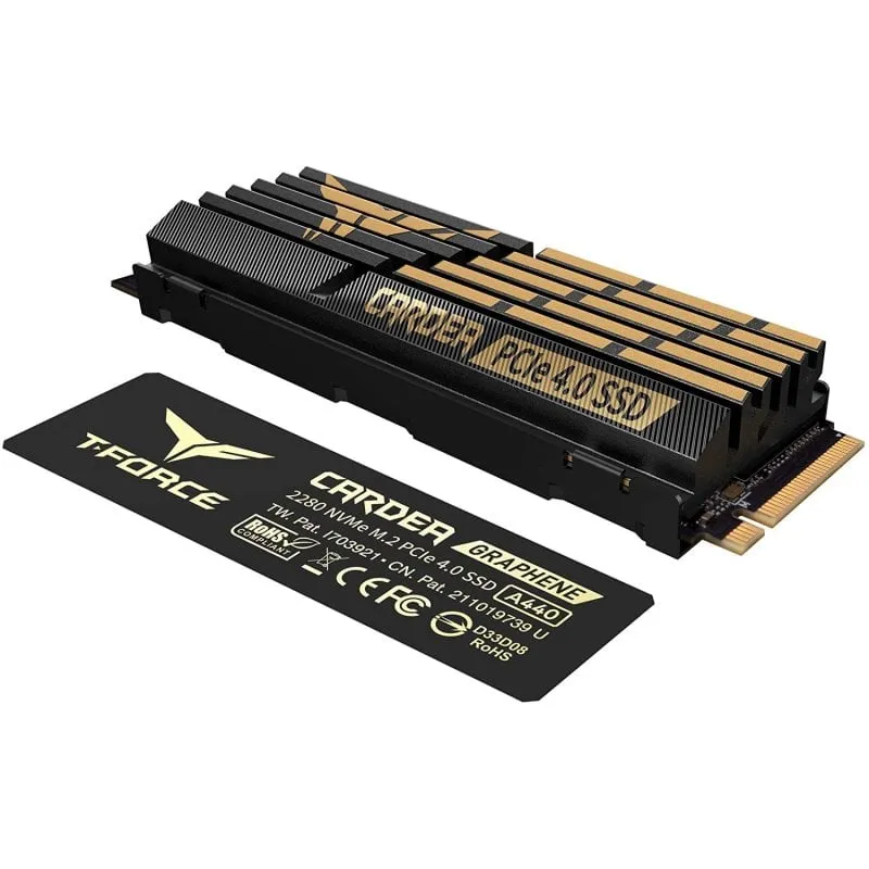 Team Group Cardea A440 SSD da gioco da 2 TB PCIe Gen4 x4 NVMe 1.4