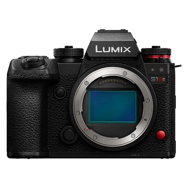 Fotocamera Digitale Compatta Panasonic Lumix S1 IIE 24,2 MP Zoom Ottico CMOS BSI 6K Video Stabilizzazione 5 Assi