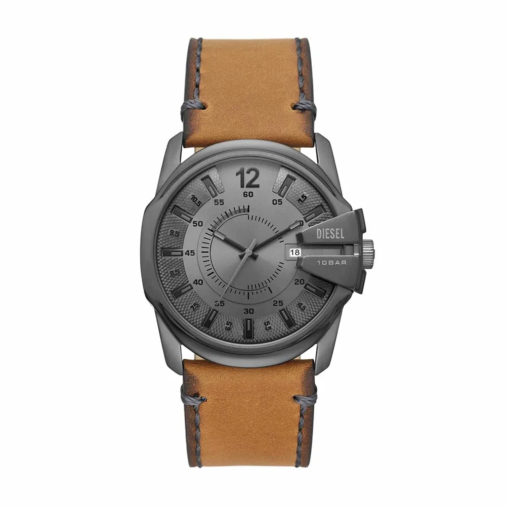 Diesel Orologio Master Chief da uomo, movimento a tre lancette, cassa in acciaio inossidabile Gunmetal da 43 mm con cinturino in pelle, DZ1964